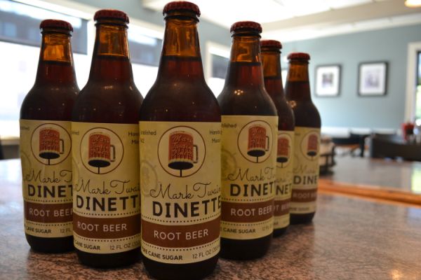 Mark Twain Dinette root beer